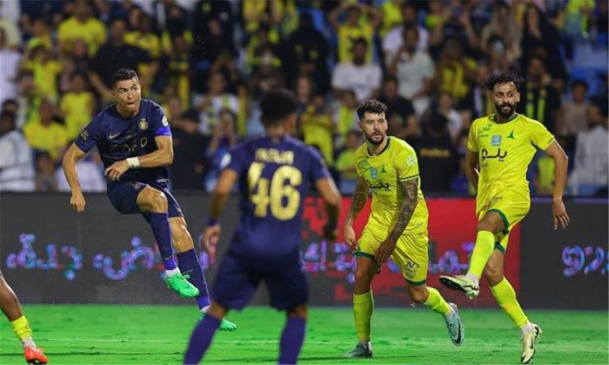 الحلم نيوز : تشكيل مباراة النصر والخليج في الدوري السعودي.. موقف رونالدو ومحمد شريف