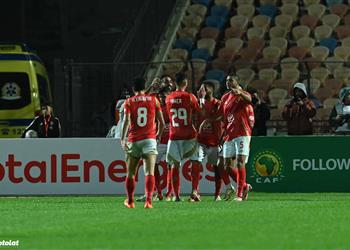 قائمة الأهلي لمباراة فاركو في الدوري المصري استبعاد وسام أبو علي
