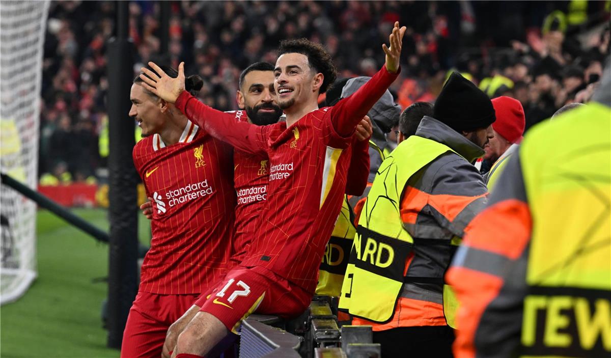 فيديو | بطريقة مذهلة.. محمد صلاح يسجل هدف ليفربول الأول أمام ليل
