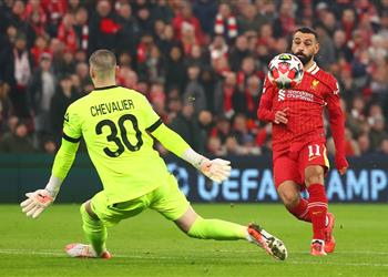 سلوت كلمة واحدة تصف محمد صلاح وهدفه أمام ليل يخبرك السر وراء تألقنا