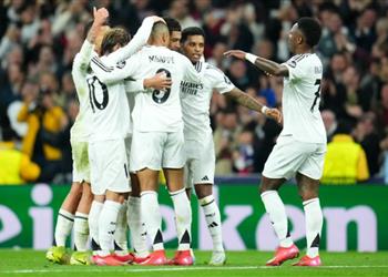 فيديو ريال مدريد يكتسح سالزبورج بخماسية في دوري أبطال أوروبا