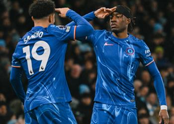 بالفيديو خطأ فادح من الصفقة الجديدة مادويك يسجل هدف تشيلسي الأول أمام مانشستر سيتي