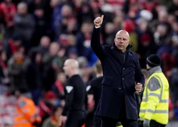 سلوت يشيد بعقلية لاعب ليفربول ويصر ح شيء واحد لم يعجبني أمام إيبسويتش تاون