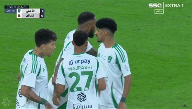 اهداف مباراة الاهلي والرياض 5 0 الدوري السعودي