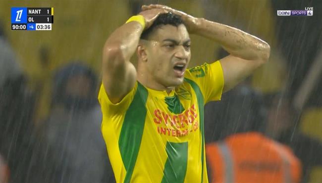 مصطفي محمد كاد يسجل هدف فوز قاتل لـ نانت امام ليون في الثواني الاخيره