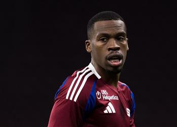 وكيل كوتيسا يحسم مصيره مع سيرفيت بعد اهتمام الأهلي بضمه