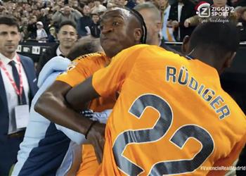 فيديو ورطة كبرى طرد مباشر لـ فينيسيوس جونيور في مباراة ريال مدريد وفالنسيا