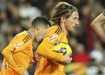 مودريتش بعد مباراة فالنسيا هذه الانتصارات ستقودك للفوز بالألقاب في النهاية