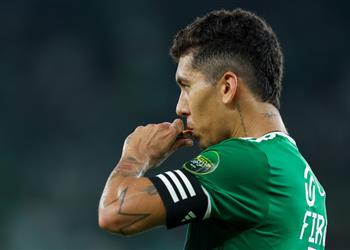 وكيل فيرمينو يوضح لـ بطولات حقيقة انتقاله إلى الزمالك في ميركاتو يناير