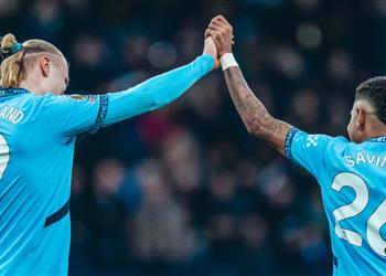 فيديو مانشستر سيتي يستعيد سحره برباعية أمام وست هام في الدوري الإنجليزي