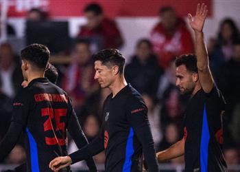 فيديو ليفاندوفسكي يسجل هدف برشلونة الثاني أمام بارباسترو