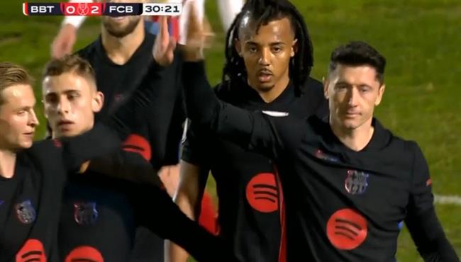 هدف ليفاندوفسكي الاول في مرمي بارباسترو بكأس ملك اسبانيا