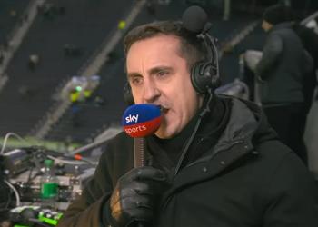 جاري نيفيل لا أصدق ما يحدث في دفاع ليفربول