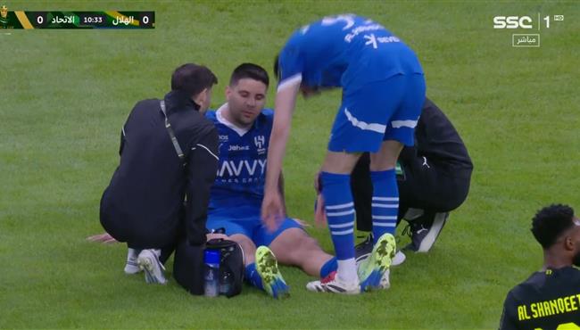 اصابة ميتروفيتش وخروجه في مباراة الهلال والاتحاد بكأس خادم الحرمين