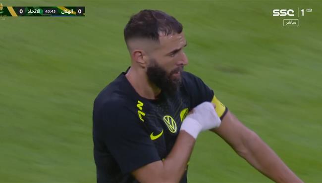 هدف الاتحاد الملغي امام الهلال في كأس خادم الحرمين