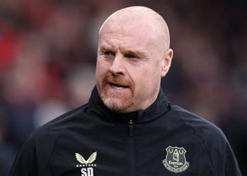 رسمي ا إيفرتون يعلن إقالة شون دايتش