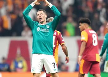 بـ شعار الريدز جالطة سراي يسخر من ليفربول بعد هزيمته في دوري أبطال أوروبا