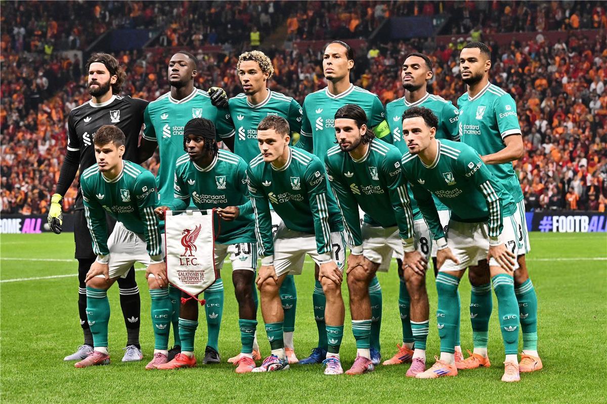 TBGA NEWS : كاراجر: لاعب ليفربول يسبب فوضى.. أشاهد كرة سلة وليست قدم