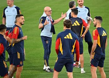 بعد لامين وأولمو برشلونة يوجه تحذير ا شديد ا لـ منتخب إسبانيا بسبب لاعب جديد