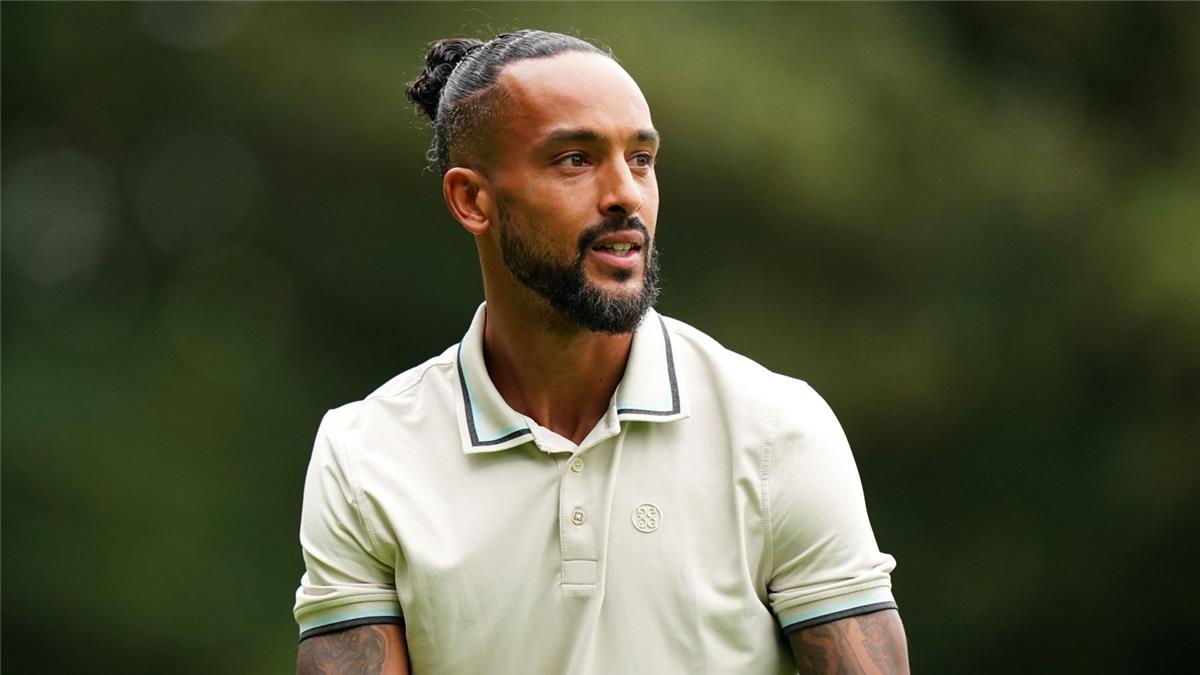 والكوت: لاعب ليفربول يعاني من ضغط أكبر.. وعلى فريمبونج الاستفادة من محمد صلاح