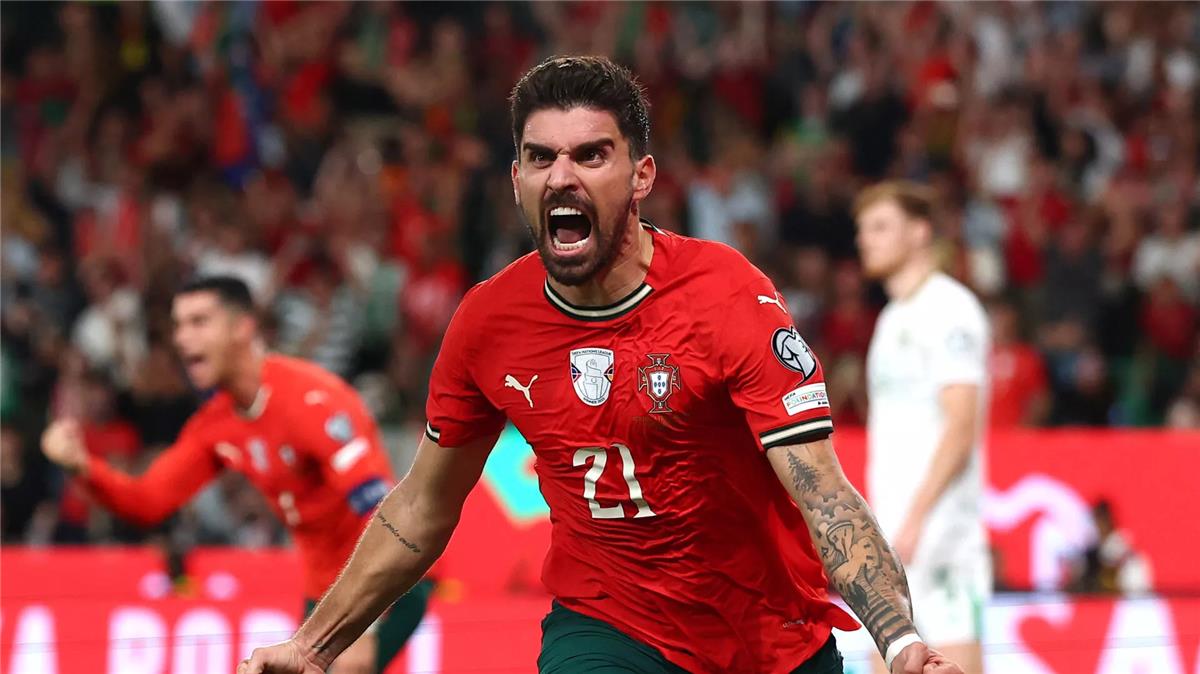 البرتغال وأيرلندا