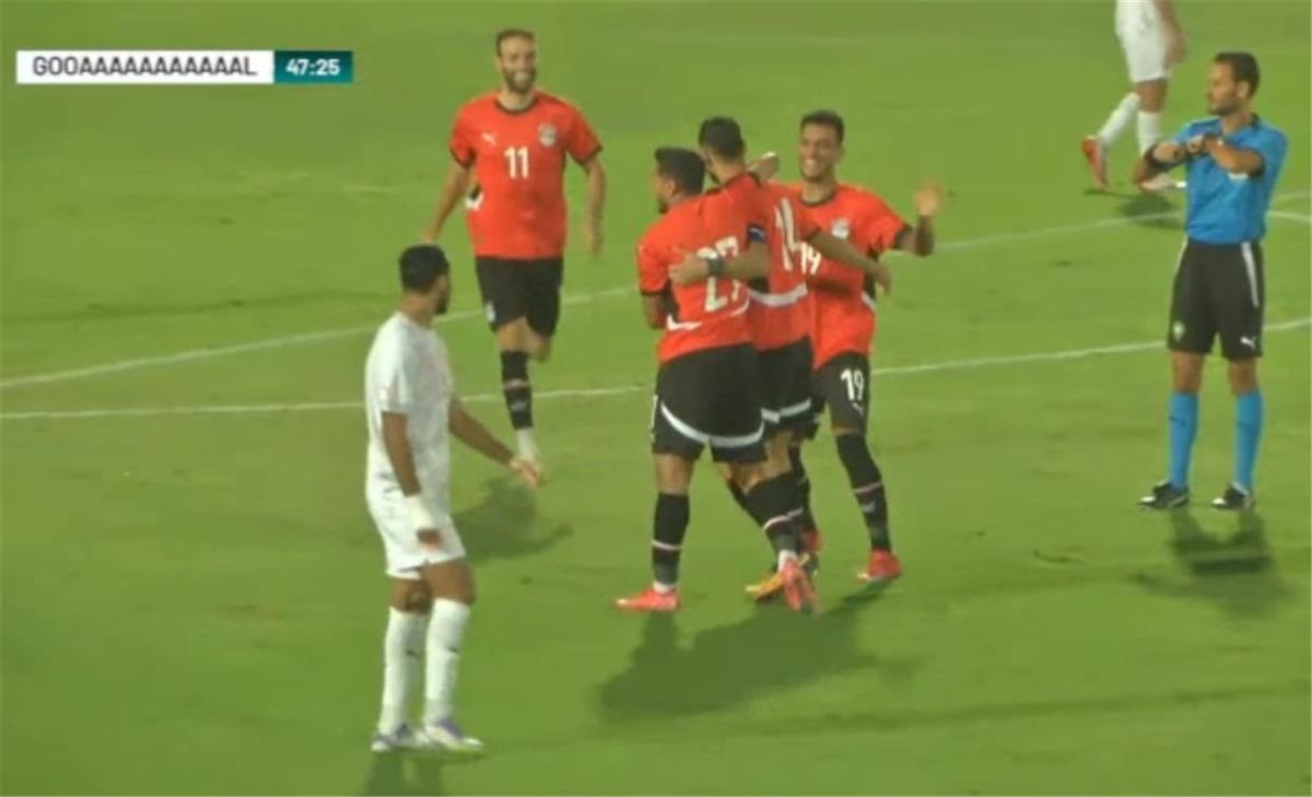 فيديو | السولية وميدو جابر يسجلان هدفي مصر الأول والثاني أمام البحرين