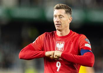 فيديو هولندا تسحق فنلندا برباعية وليفاندوفسكي يسجل في فوز بولندا بتصفيات كأس العالم