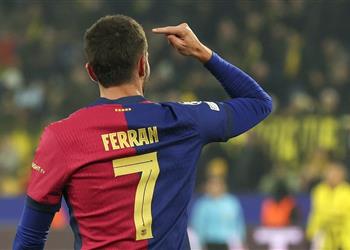 برشلونة يعلن تشخيص إصابة فيران توريس وتحديد مدة غيابه