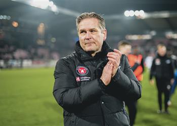 رئيس بوجون البولندي يوضح حقيقة مفاوضات الأهلي مع توماسبيرج