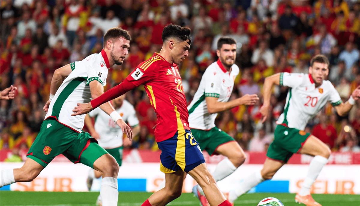 إسبانيا وبلغاريا