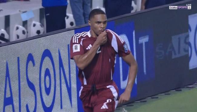 هدف قطر الثاني في مرمي الامارات بتصفيات كأس العالم