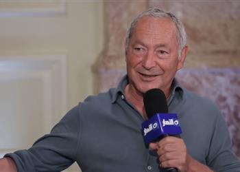 سميح ساويرس الزمالك يتطور إداري ا وإمكانياته لا ت قارن بـ الأهلي