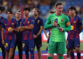 تطورات جديدة بشأن مستقبل تير شتيجن مع برشلونة