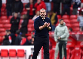 بعد الخسارة أمام تشيلسي نوتينجهام فورست يعلن قرار ا حاسم ا بشأن مدربه بوستيكوجلو