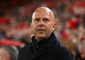 سلوت ينتظر رقم ا قياسي ا جديد ا مع ليفربول أمام مانشستر يونايتد