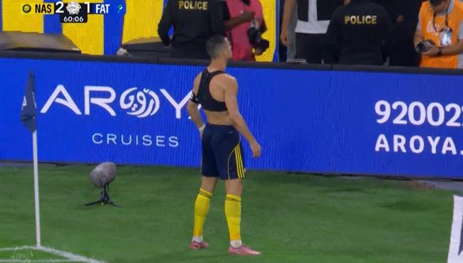 هدف رونالدو العالمي في مرمي الفتح بالدوري السعودي