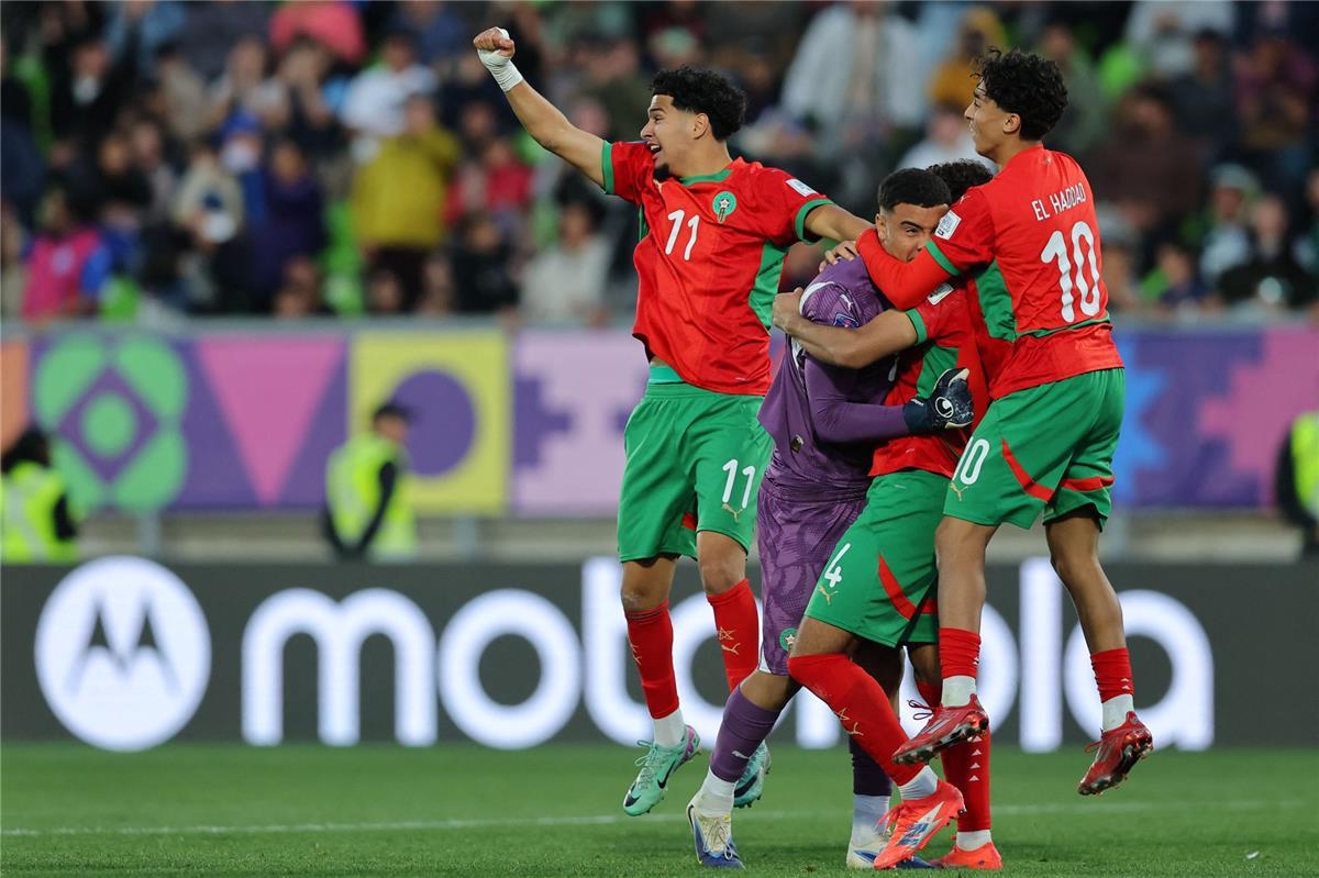 نيوز برو : القنوات الناقلة لمباراة المغرب والأرجنتين اليوم في نهائي كأس العالم للشباب