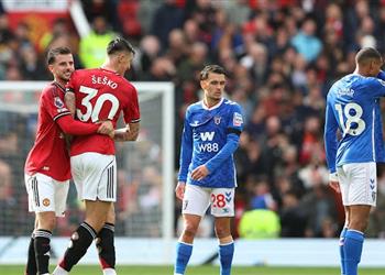 ثنائي مانشستر يونايتد يكشفان مفتاح الفوز على ليفربول