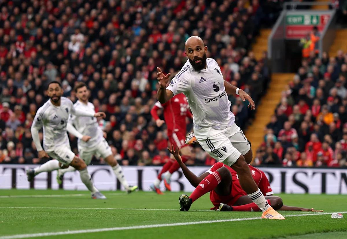 تروي ديني: لاعب ليفربول السبب وراء عدم إلغاء هدف مانشستر يونايتد الأول 