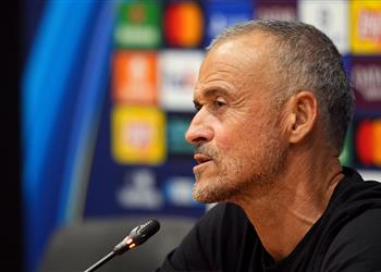 بعد الفوز على برشلونة إنريكي يرشح نادي ا غير متوقع للتتويج بدوري أبطال أوروبا