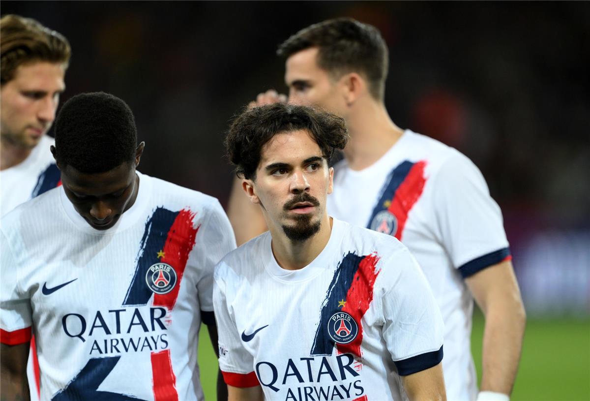 شبكة موطني : فيتينيا يسخر من ثنائي برشلونة: لا نهتم بأفعالهما