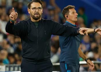 مدرب خيتافي ينفجر بعد الخسارة أمام ريال مدريد طرد ظالم وفينيسيوس استفزني