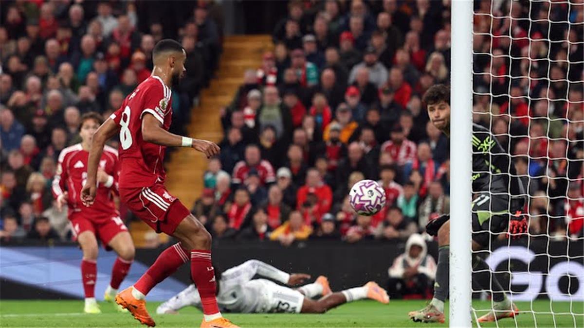 هدف جاكبو في مانشستر يونايتد