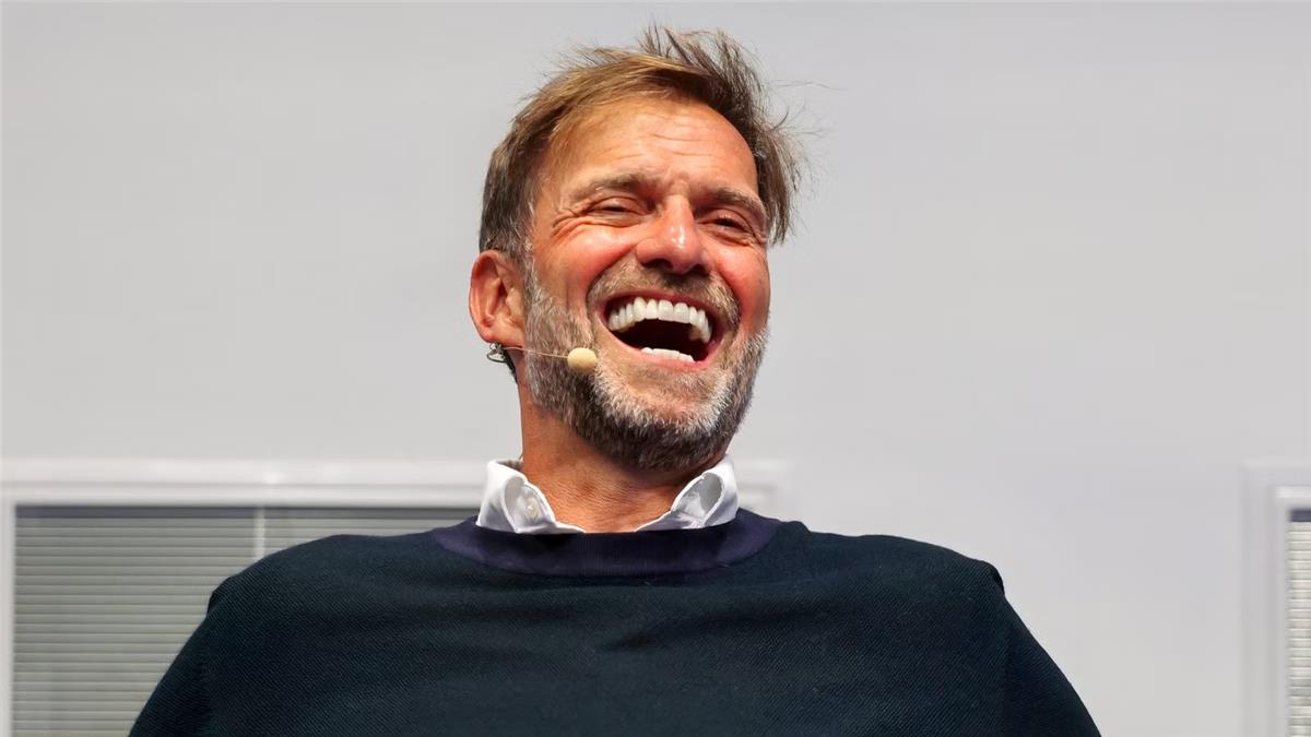 كلوب ساخرًا من إنفاق ليفربول في ميركاتو الصيف: لم يخبرني أحد بإمكانية حدوث ذلك