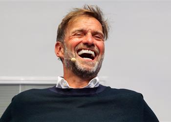 كلوب ساخر ا من إنفاق ليفربول في ميركاتو الصيف لم يخبرني أحد بإمكانية حدوث ذلك