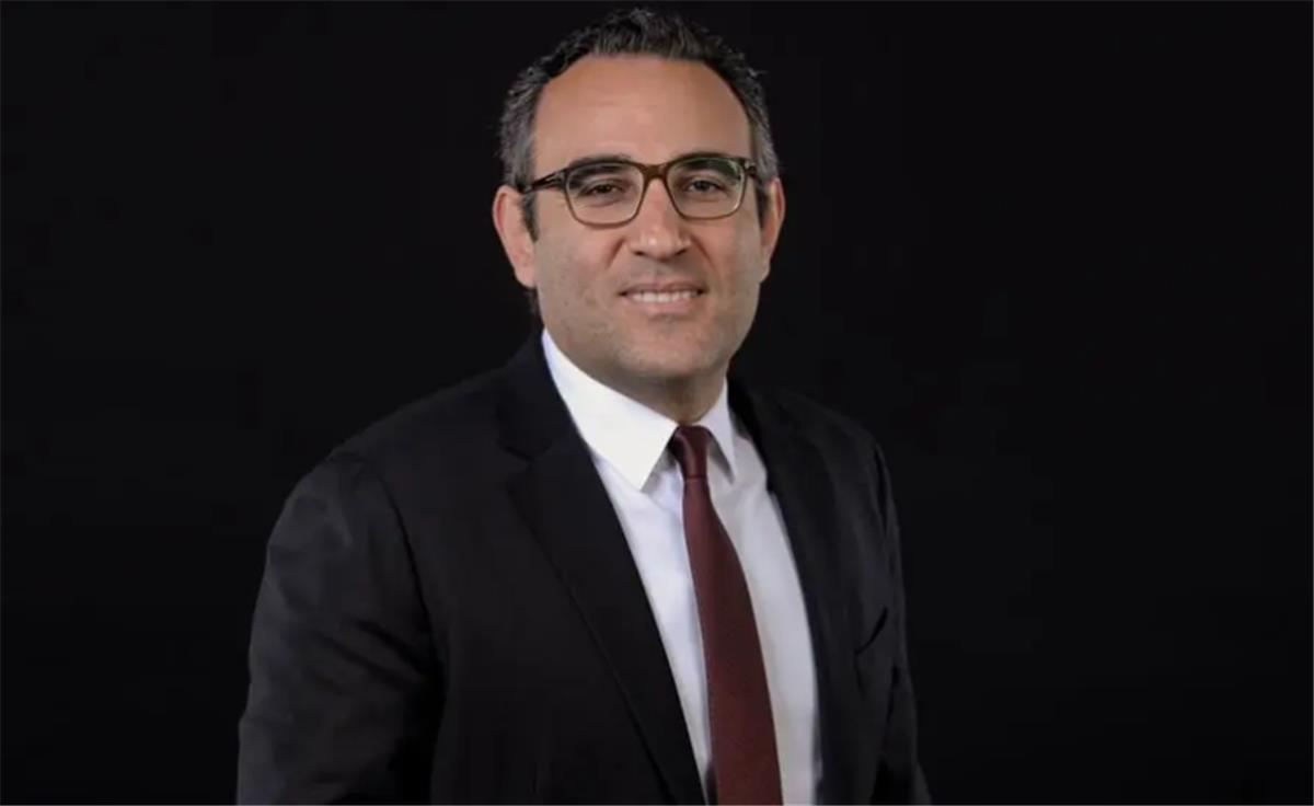 محمد الدماطي يوضح أسباب عودة سيد عبد الحفيظ وياسين منصور لـ الأهلي.. ويبرر تصريحات حسام غالي