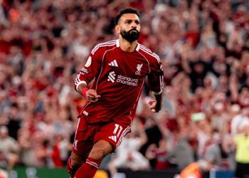 محمد صلاح يترقب إنجاز ا جديد ا في مباراة ليفربول وفرانكفورت
