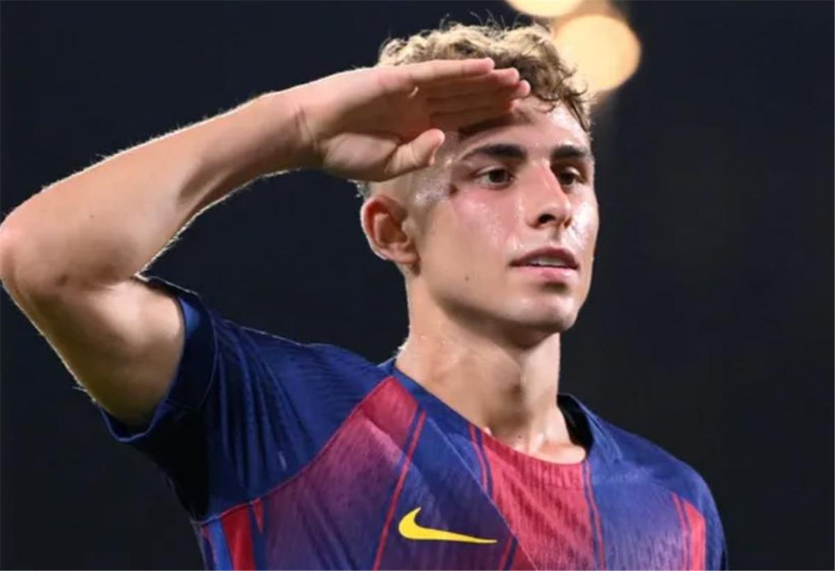 فيديو | فيرمين لوبيز يسجل هدف برشلونة الثاني أمام أولمبياكوس