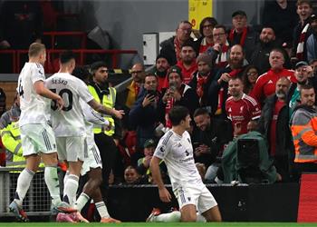 ديلي ستار مانشستر يونايتد يستهدف التعاقد مع لاعب برشلونة مجان ا