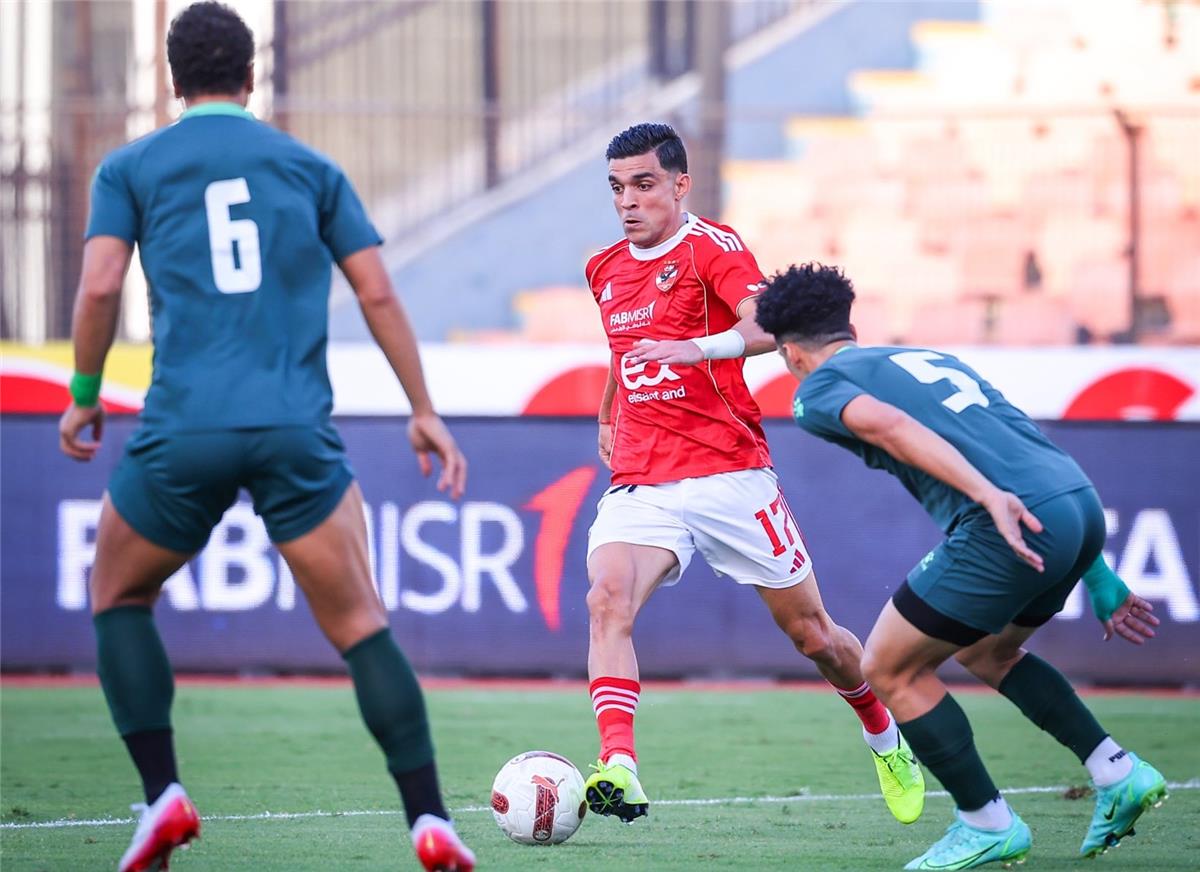 الاتحاد السكندري يقرر التقدّم بشكوى ضد حكم مباراة الأهلي
